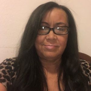 Meet your Posher, Cecile